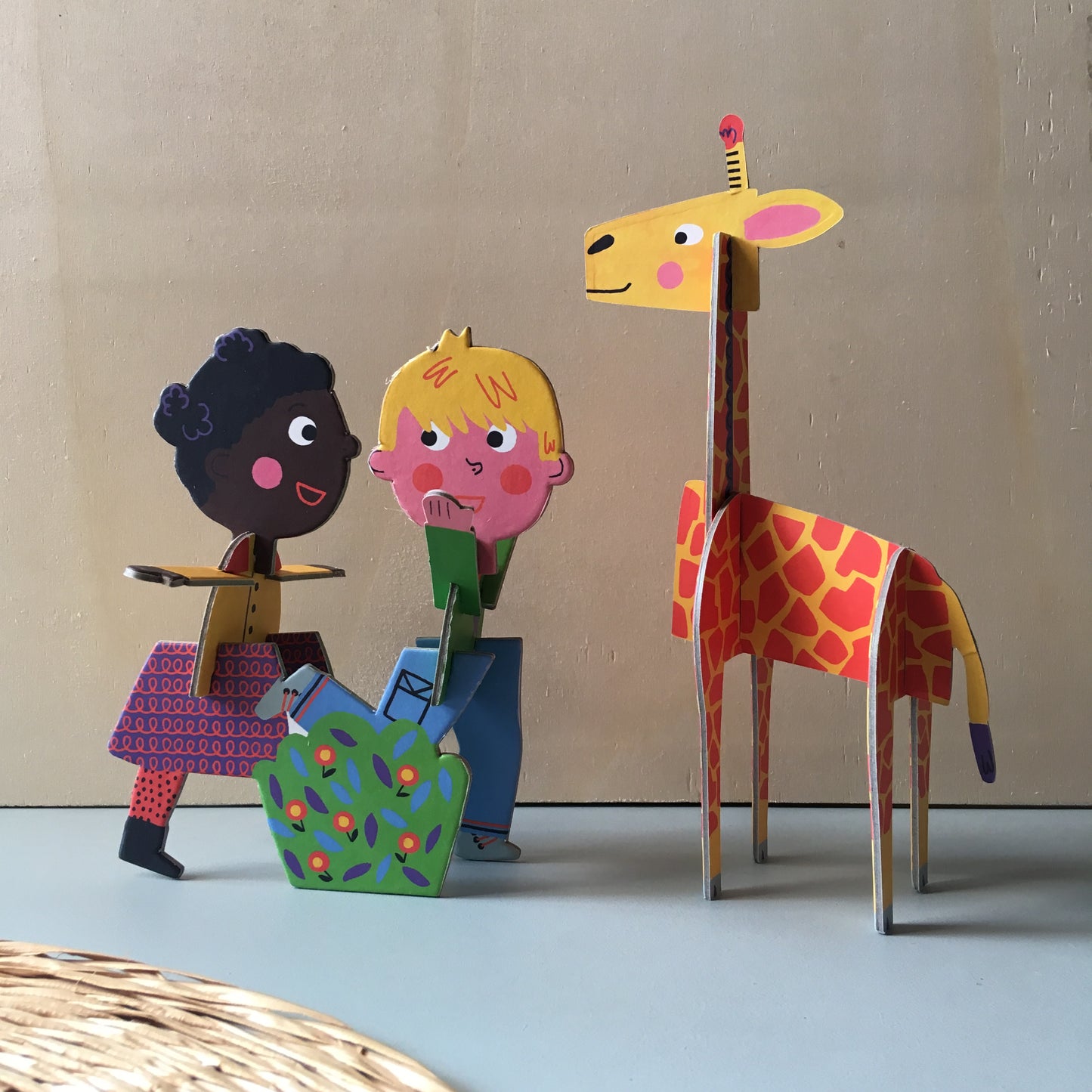 Puzzle en 3D "Enfants et animaux du monde"